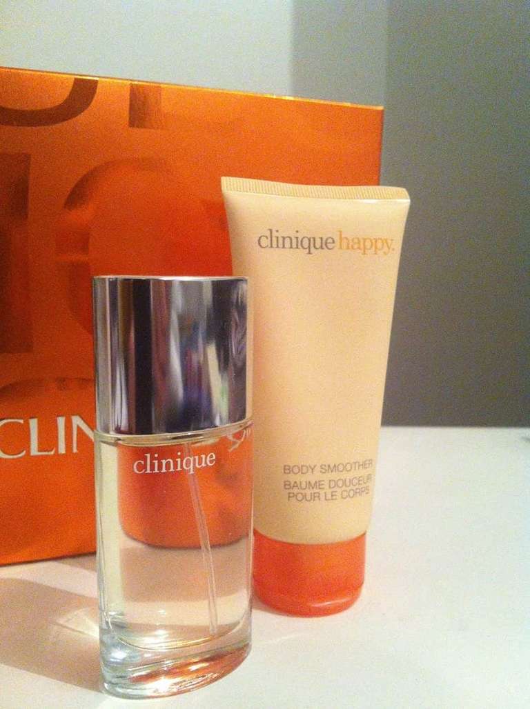 Kit Clinique Happy Fragrância E Hidratante Para O Corpo barato e em 12 vezes no Mercado Livre