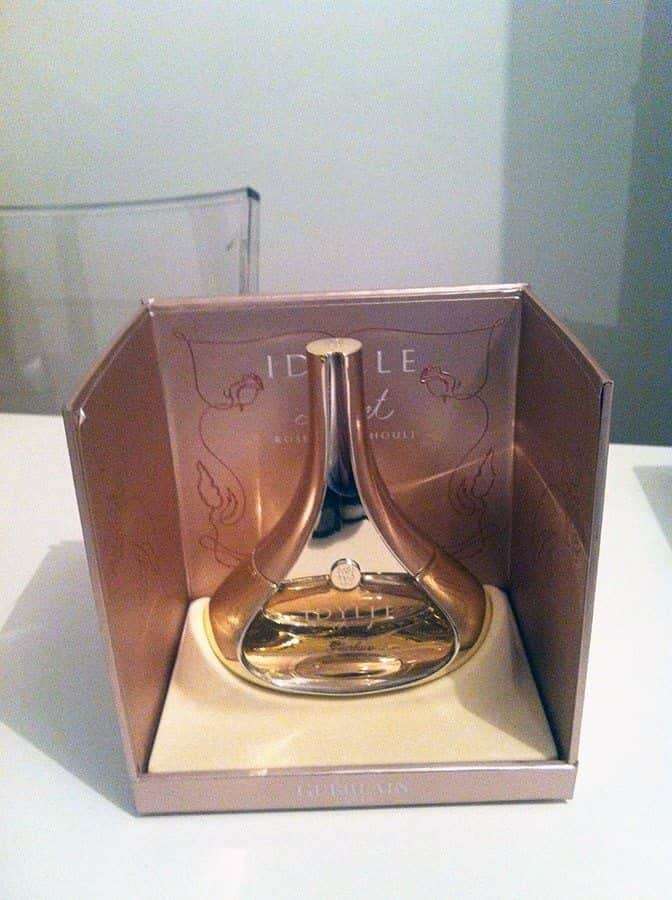 Perfume Idylle Guerlain Eau De Parfum Feminino 50 Ml barato e em 12 vezes no Mercado Livre