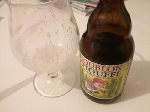 Houblor Chouffe Dobbelen IPA Triper. Uma Belgian India Pale Ale de respeito.