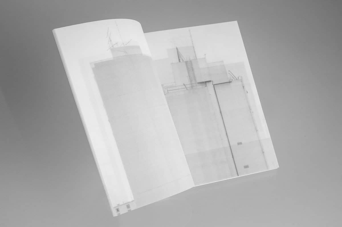 Fotolivro Campo Cego, do fotógrafo Ivan Padovani